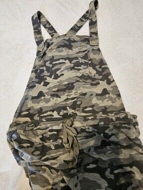 Hem & Thread Camouflage Drawstring Overalls Loungewear Romper Womens L Euc Comfy